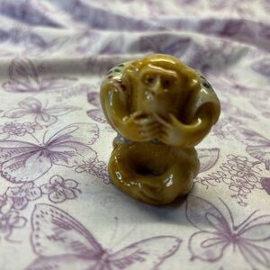 🗝️Vintage Stone Carved Monkey